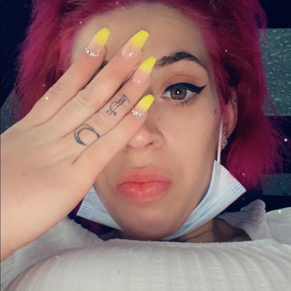 Meet your Posher, Kay